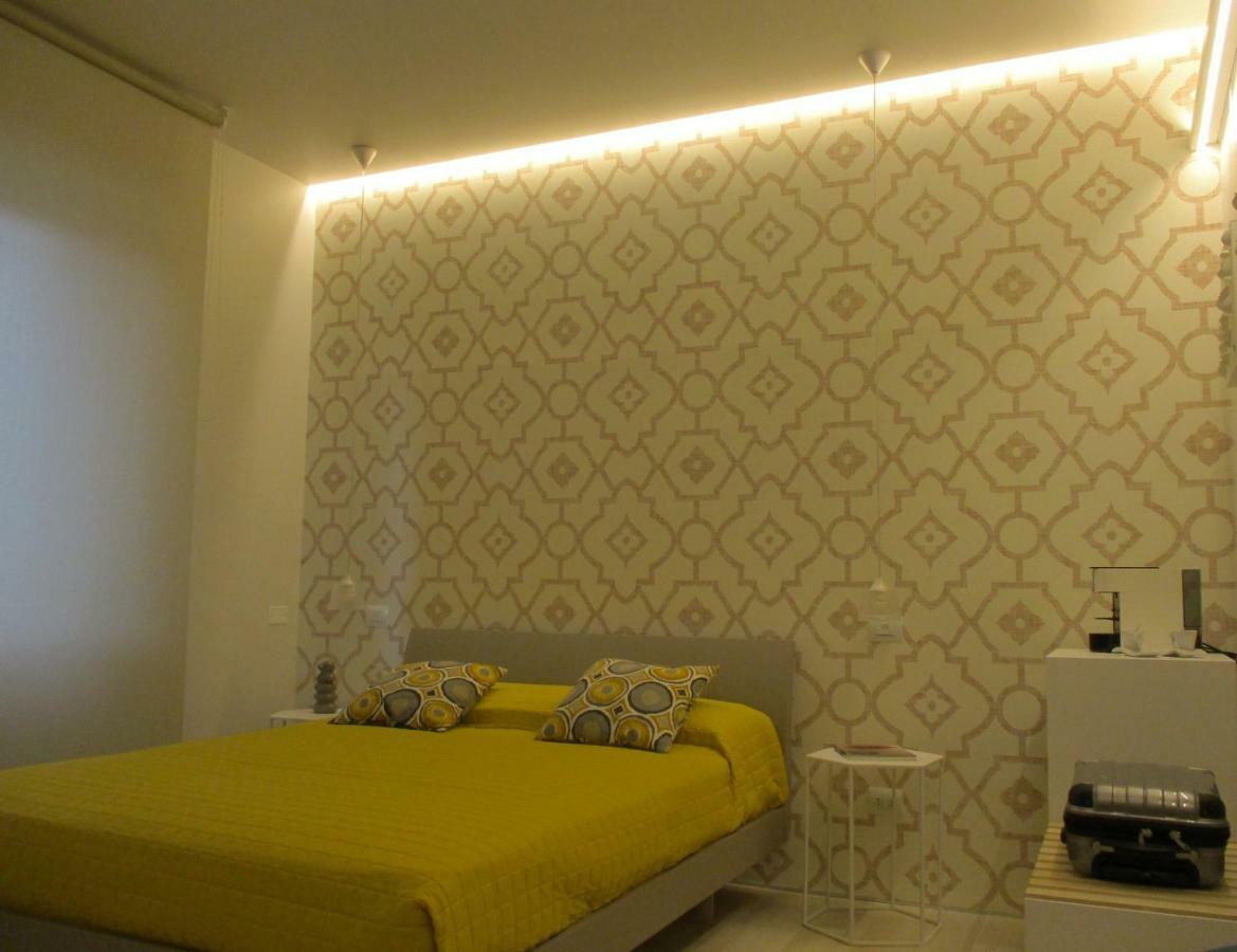 Hotel Mediterranean Concept House La Spezia Exterior foto